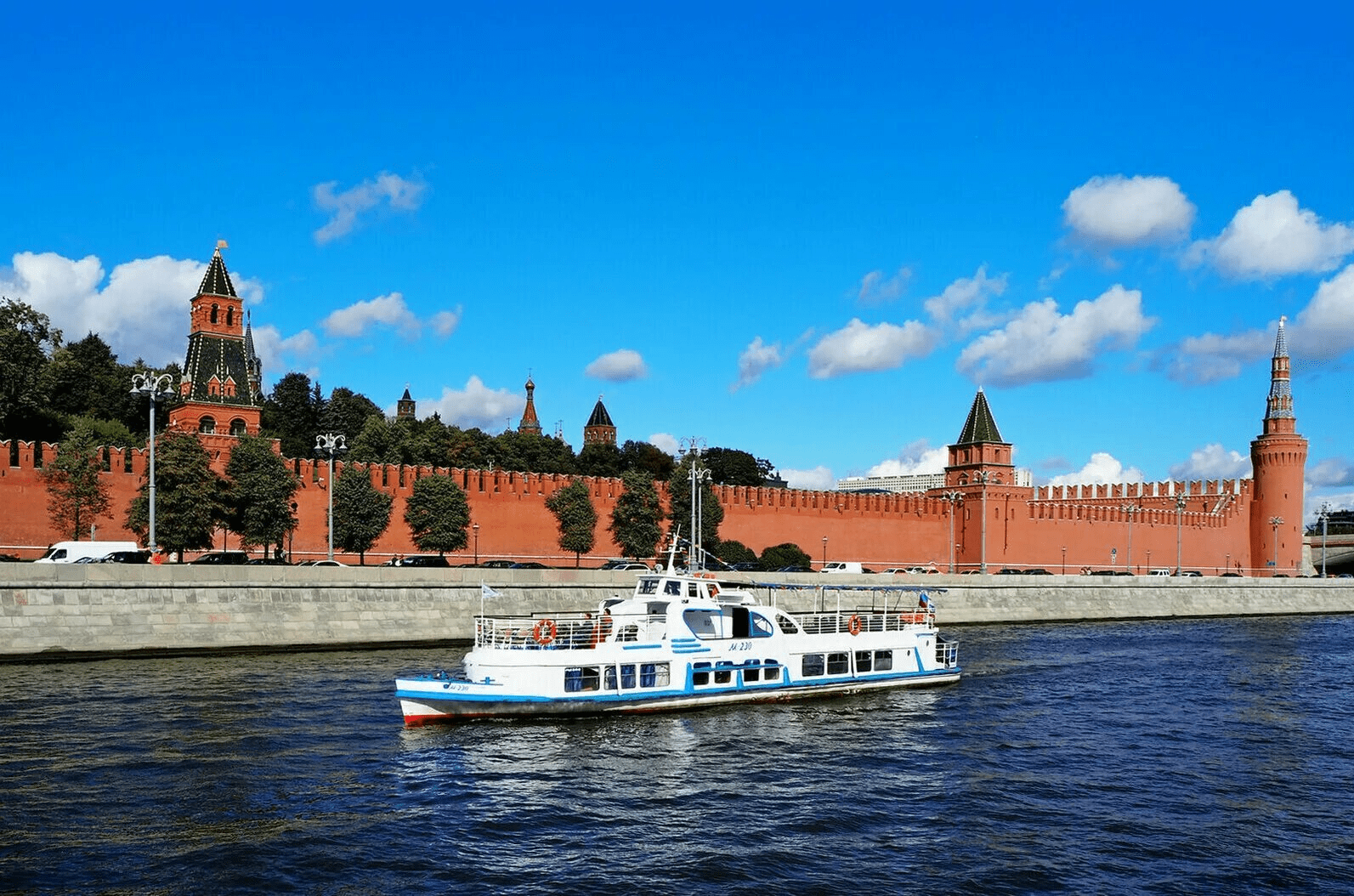 Речные круизы на теплоходе из Москвы | Теплоходные круизы, туры,  путешествия, поездки и экскурсии из Москвы